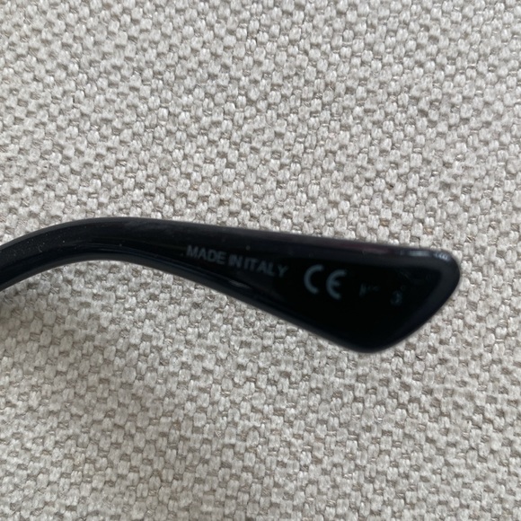 Like New Door So Real Unisex Sunglasses - Picture 8 of 8